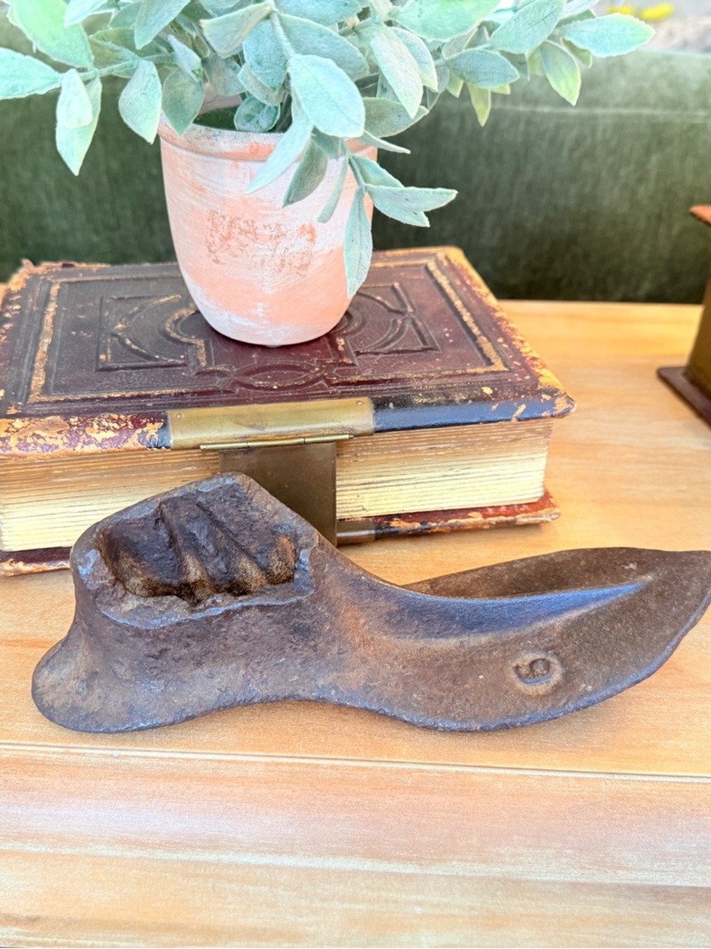 Antique Cast Iron Shoe Last Size 6